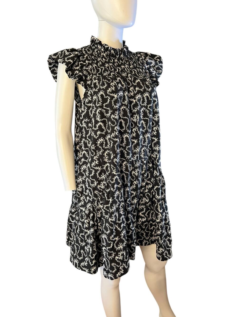 Sea New York Black White Ruffle Neck Shift Dress Size Small